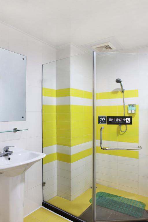 7Days Inn Hangzhou Xiasha Gaosha Subway Station Business Street Esterno foto